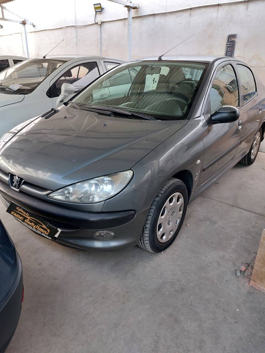 206 صندوقدار مدل95